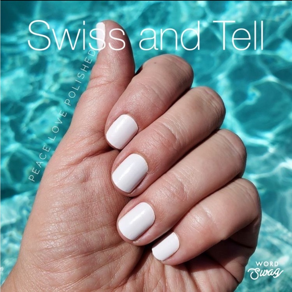 *Retired* Color Street: Swiss and Tell | White Solid Neutral Minimalist Solid - Picture 2 of 13